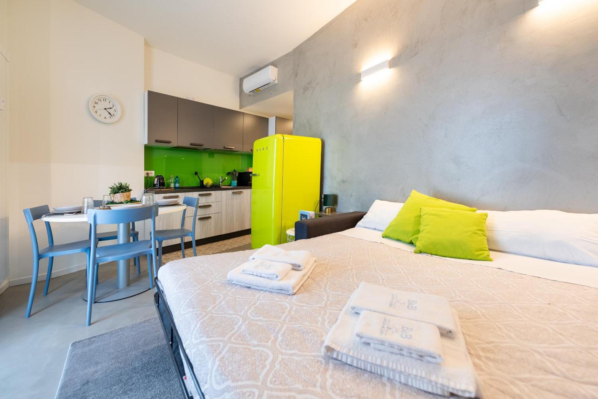 B&B Maison Azzurra Malpensa トゥルビーゴ エクステリア 写真